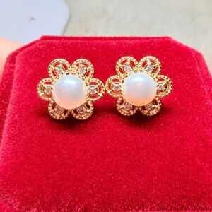 Elegant Gold and Freshwater Pearl Flower Earrings